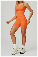 2 Pieces Women's Seamless Yoga Set Fitness Running Sports Set Slim Fit High Waist Beautiful Back Tracksuit