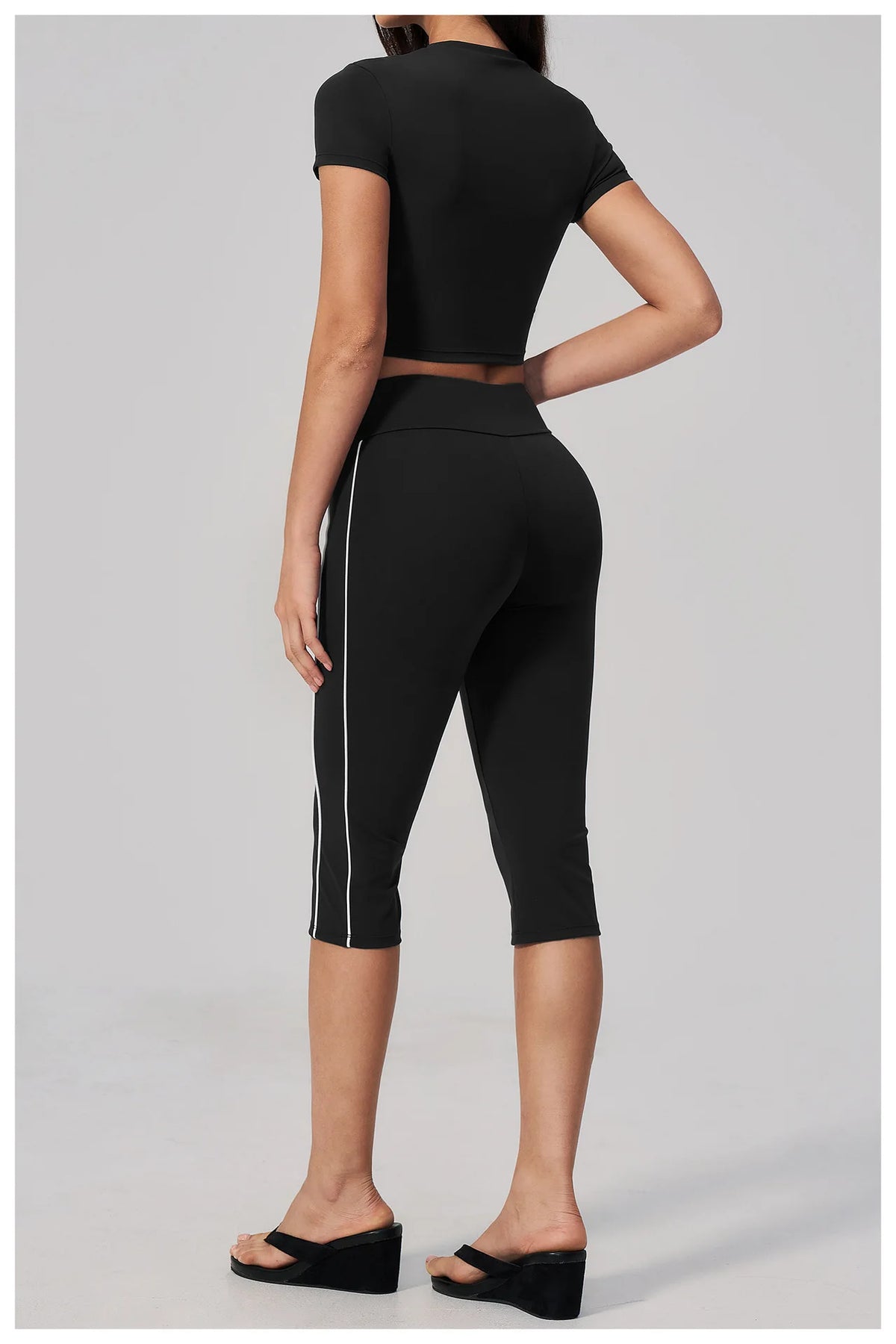 Color Blocked Yoga Suit Women Tracksuit Short Sleeve Shock-absorbing Sports T Shirts High Waist Pants Gym Running Fitness Suits