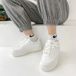 2022 Fashion Spring New Designer Hot Sale White Shoes Female Platform Sneakers Women Tenis Feminino Casual Female Shoes Woman