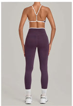 Women's Seamless Yoga Sets Sports Fitness Gym Sleeveless Vest Hip-lifting Slim Fit Pants Suits Running Training Workout Sets