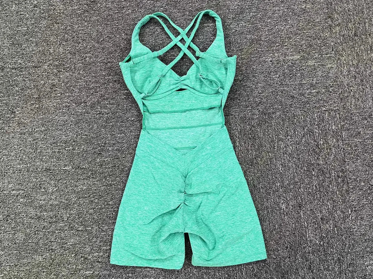 Adjustable double straps Open backV shape back design Scrunch butt No front seam Flatlock InseamRemovable pads BODYSUIT