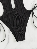S - XXL Halter V Neck Wrinkled Female Swimwear One Piece Swimsuit Women Backless Monokini High Cut Bathing Suit Swim Beach Wear