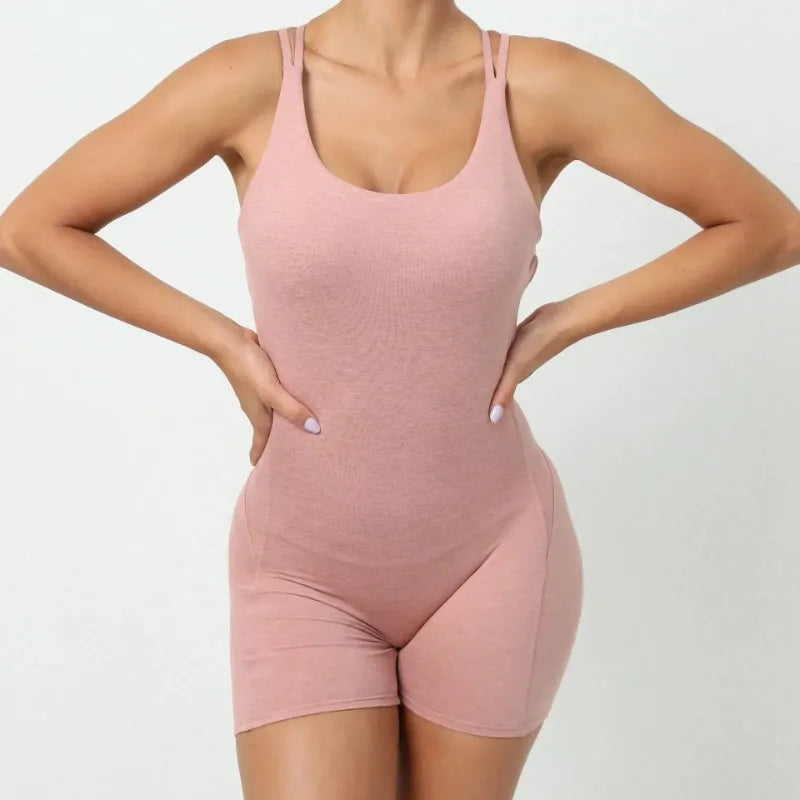 Seamless Yoga Jumpsuits Sports Fitness Pleated Peach Hip-lifting Beauty Back Dance Jumpsuit Workout Gym Shorts Set for Women