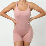 Seamless Yoga Jumpsuits Sports Fitness Pleated Peach Hip-lifting Beauty Back Dance Jumpsuit Workout Gym Shorts Set for Women