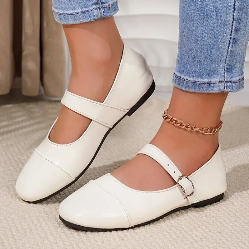 Woman's Casual Flats Shoes Round Toe Large size ladies shoes Retro French Mary Jane Dress Flat New Summer Solid Comfortable shoe