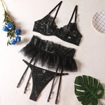 Toucheart 3 Piece Set Lingerie Garter Sets Lingerie For Woman Sexy Mini Skirt See-Through Embroidered Bra Erotic Underwear New