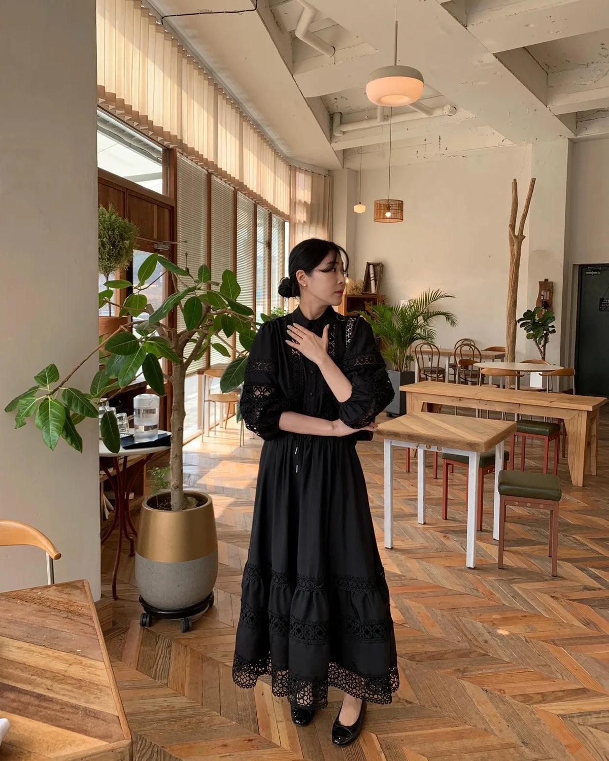 2026 French Retro Heavy Shirt Skirt Hollow Lace Balloon Sleeve Shirt + High Waist Belted Skirt Fashion Suit for Women