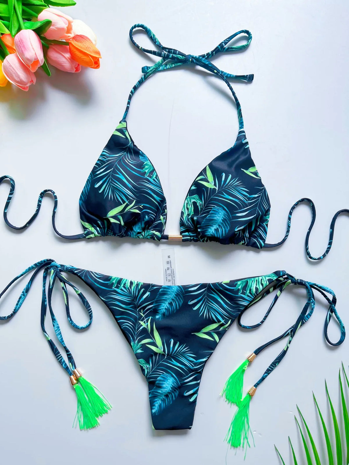 2026 New Women's Swimsuit Neck Hanging Bikini Set Split Beach Swimsuit 2-piece Set with Tassel Decoration