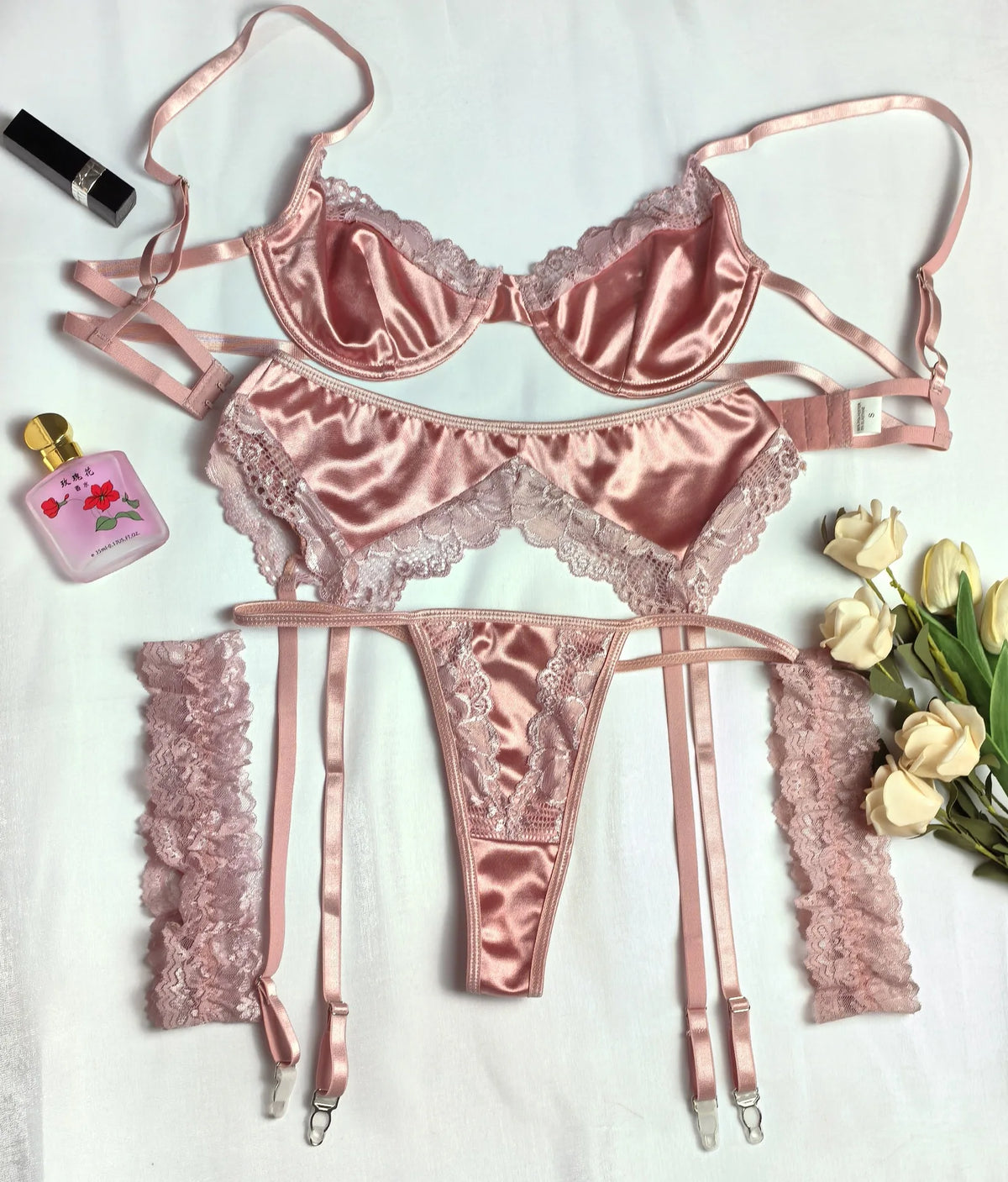 Toucheart 4PCS Patchwork Sexy Interesting Underwear Thong Set Slim Backless Lace Up Hollow OutFloral Mesh Sexy Underwear Set