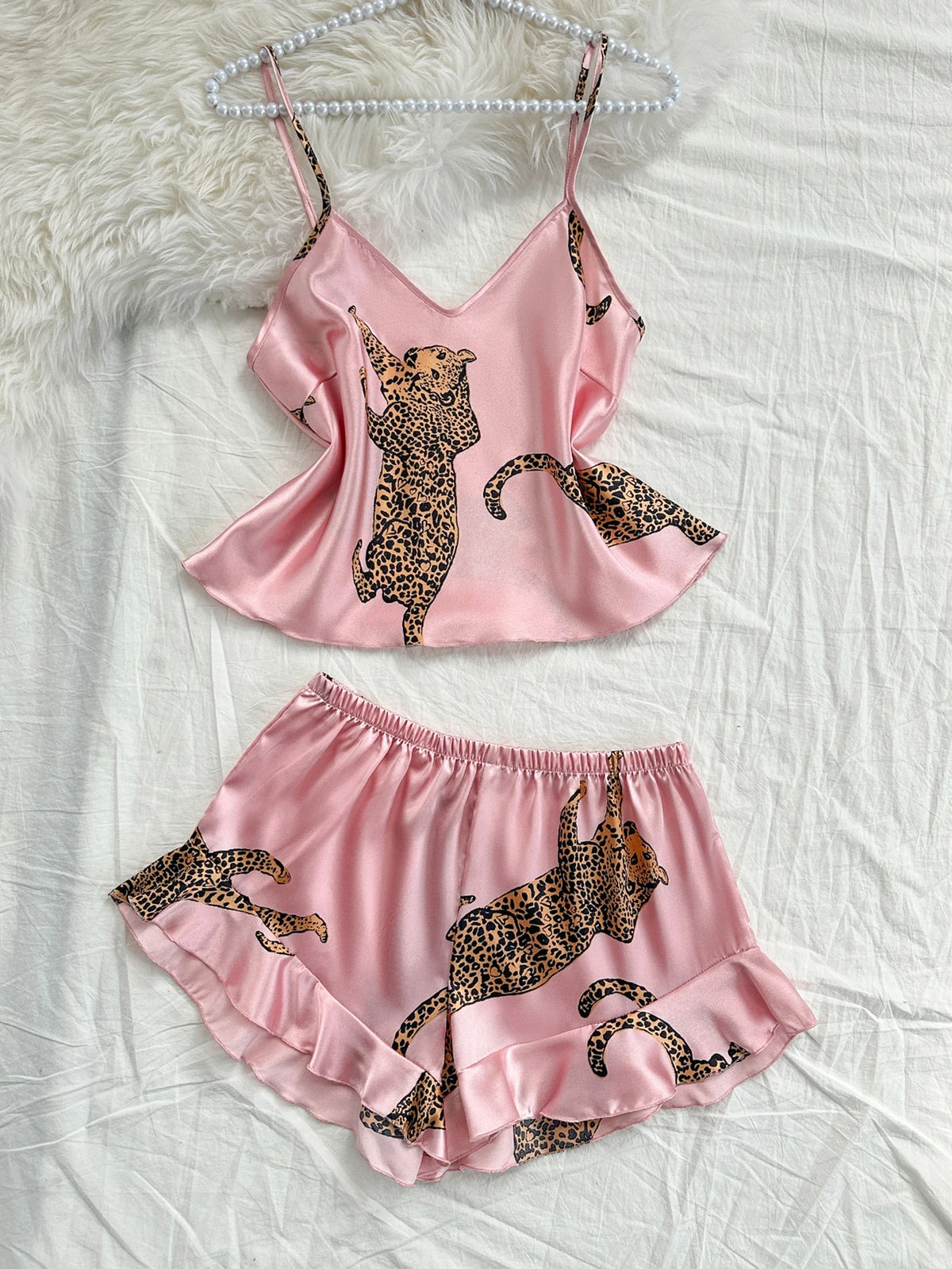 Summer 2-piece Leopard Printed Pajama Set for Women Sexy Ice Silk Stain Casual Crop Tops and Shorts Sleepwear Lounge