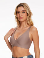 Pink Heart Seamless Wire-Free Comfortable Full-Cup Bra with Thin Molded Cups for Breathability and Support Beautiful Push Up Bra