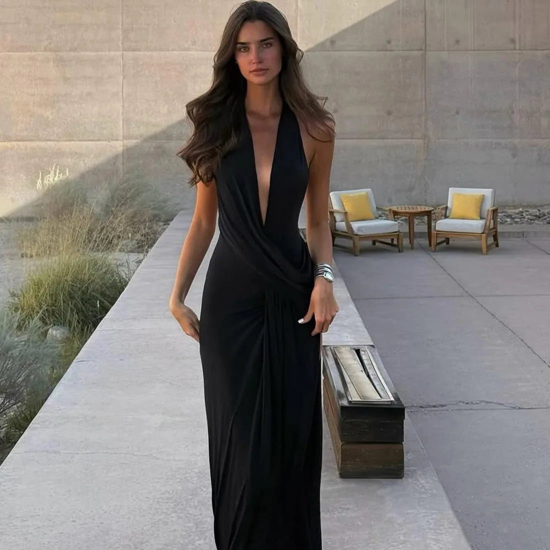 Temperament Halter Neck Party Dresses Women Sexy Deep V-neck Backless Package Hip Slit Dress Hot Girls Club Banquet Vestidos