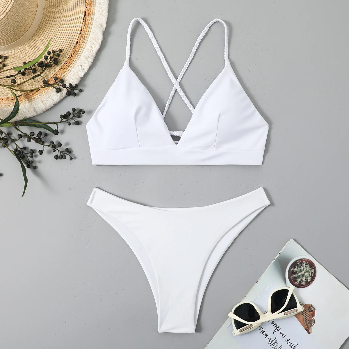 New Sexy White Bikinis Swimsuits Women Swimwear Beach Swimming Wear Bathing Suits Brazilian Thong Bikini Set Pool Bather 2024