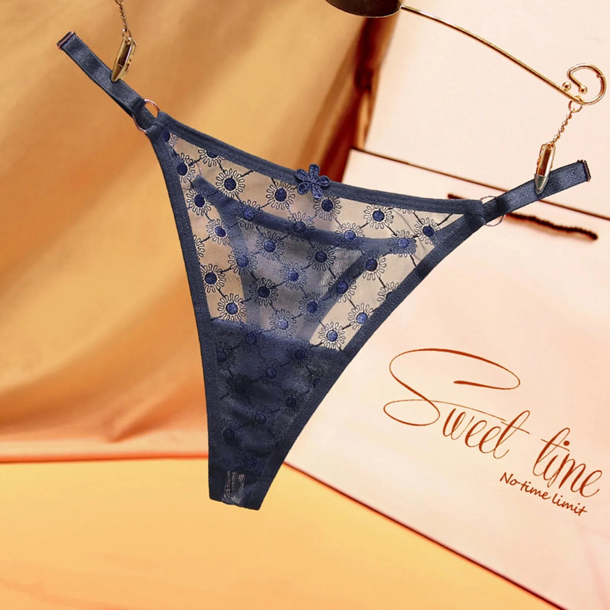 2026 Sweet And Sexy Thongs Breathable Thin Briefs For Woman Floral Patterned Thong Oversized Underwear трусы женские 부부생활 속옷