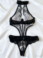 Toucheart Erotic Bodysuit Sexy Embroidered UnderwirePush-up Backless with Detachable Shoulder Straps See-through Halter Neck