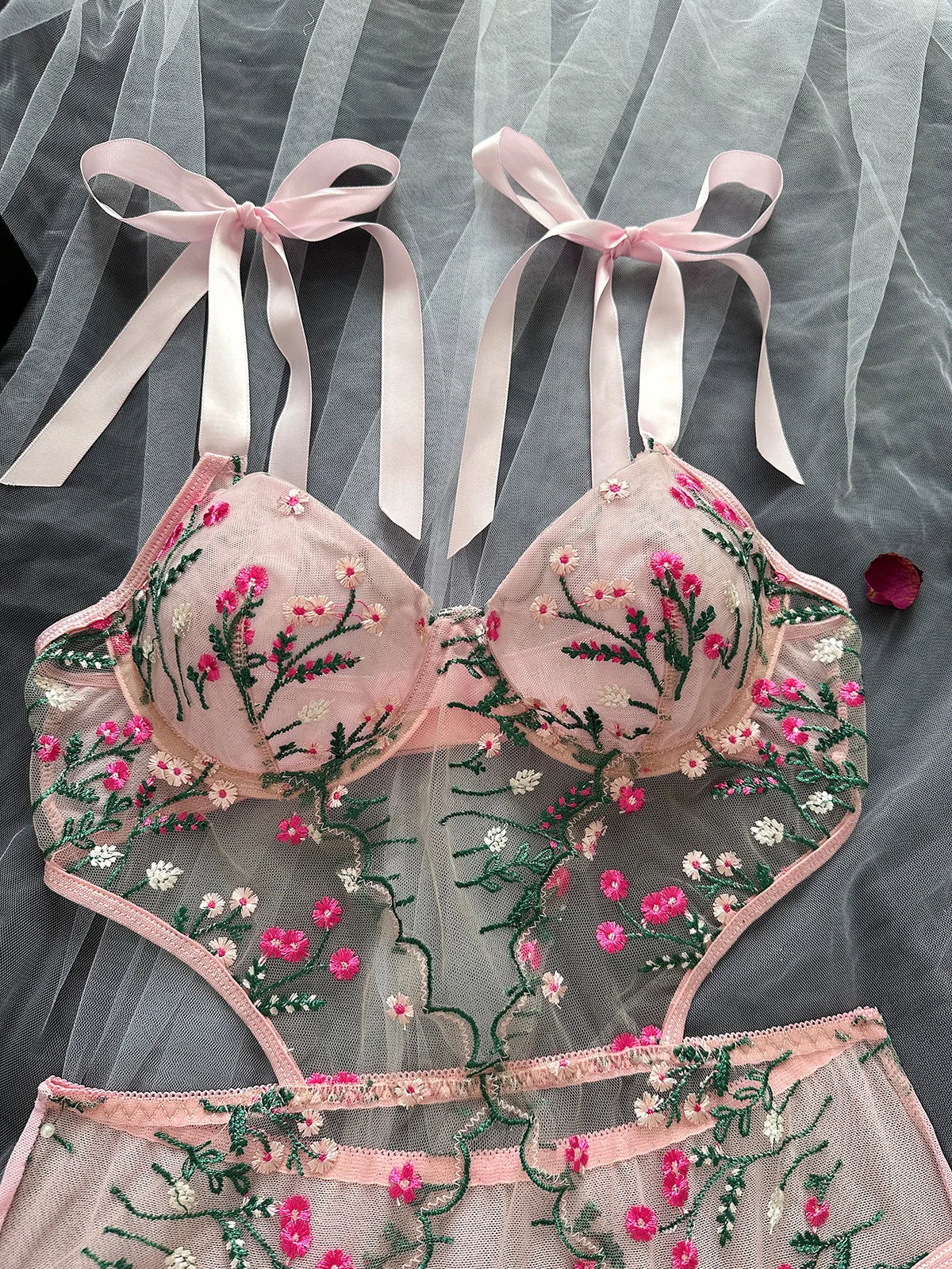 Lingerie for Ladies Bra and Panties Sets Lingeries for Woman Set Sexy Wear Set Women Female Lingerie Femme Sexys Choice Thong