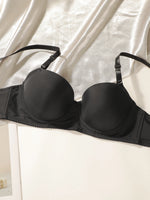 Hot selling solid color 2-piece underwear set multi-color daily four season Bra set comfortable to wear sexy Lingerie 2611
