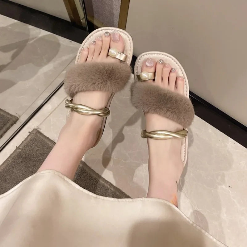 Sweet French Plush Slippers Casual Pearl Flat Flip-flops Anti-slip Fluffy Plush Sandals Slippers Summer