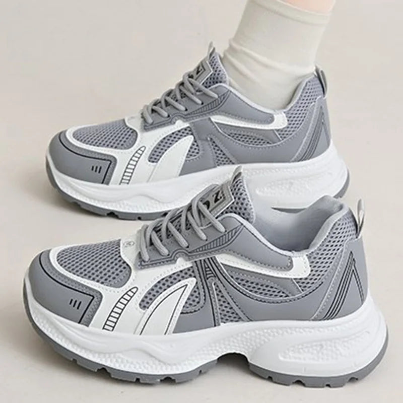 Breathable Mesh Running Sneakers Women Spring Autumn Fashion Mix Color Platform Sports Shoes Woman Lace Up Non Slip Shoes Female