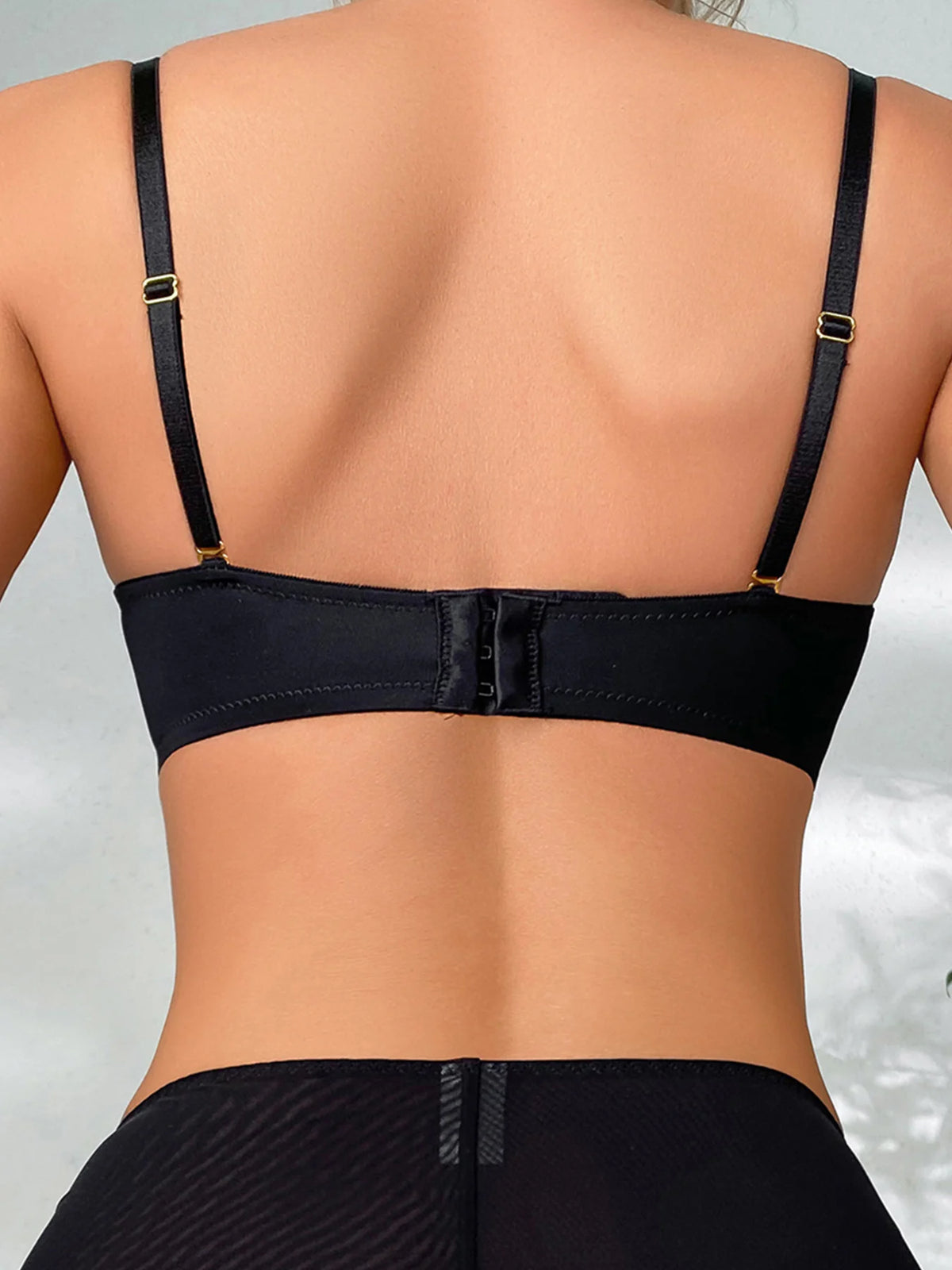Smooth push-up soft underwire bra 1/2 cup side pull-in bra with rounded single bra