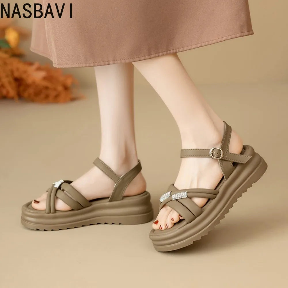 Fashionable/Elegant Rhinestone Fish Mouth Beach Sandals for Women Summer New Comfortable Platform Thick Bottom Gladiator Sandals