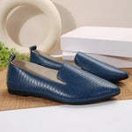 Summer Large Size 43 Women Shoes 2025 Simple Lightweight Flat Shoes Women Pointed Non Slip Soft Sole Casual Shoes Women Loafers