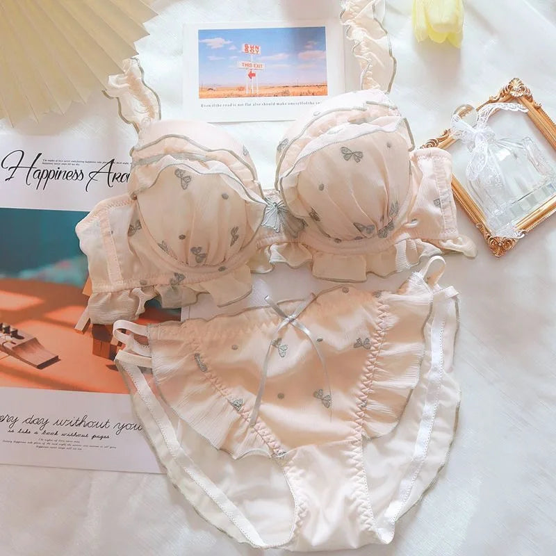 Japan Style Embroidered Mesh Bralette Wireless Breathable Comfort Sweet Cute Lingerie Set Pure Sensual Ruffle Edge Small Chest