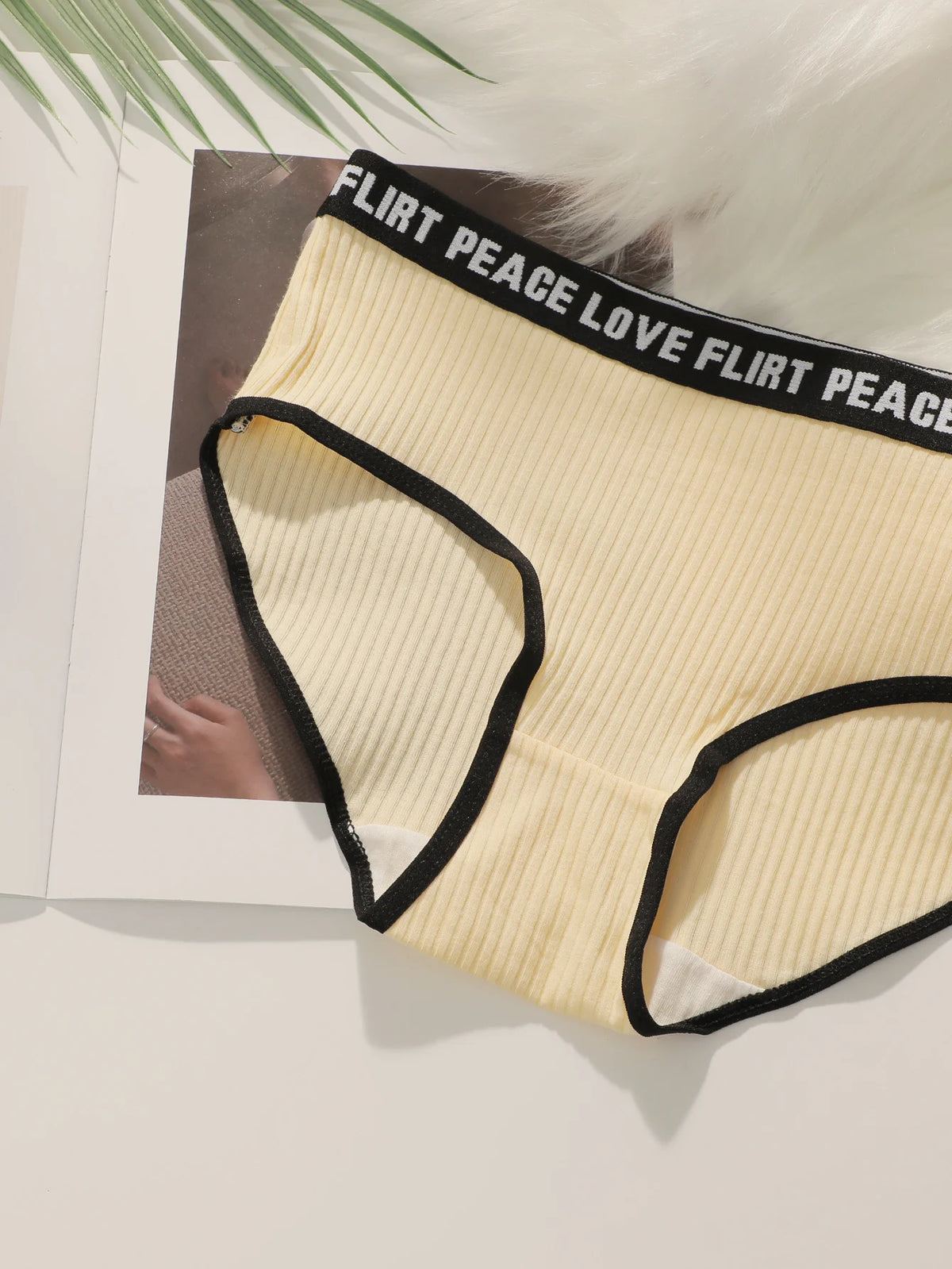 Women's High Waist PantiesLetter Elastic Waistband Soft Ribbed Fabric Comfortable Briefs for Daily Wear women bra K2809