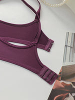 (3/4) Cup sizeUltra Thin Sexy Ice Silk Wireless Bra For Women Sexy Gather Underwear Push Up Simple Lingerie J8826