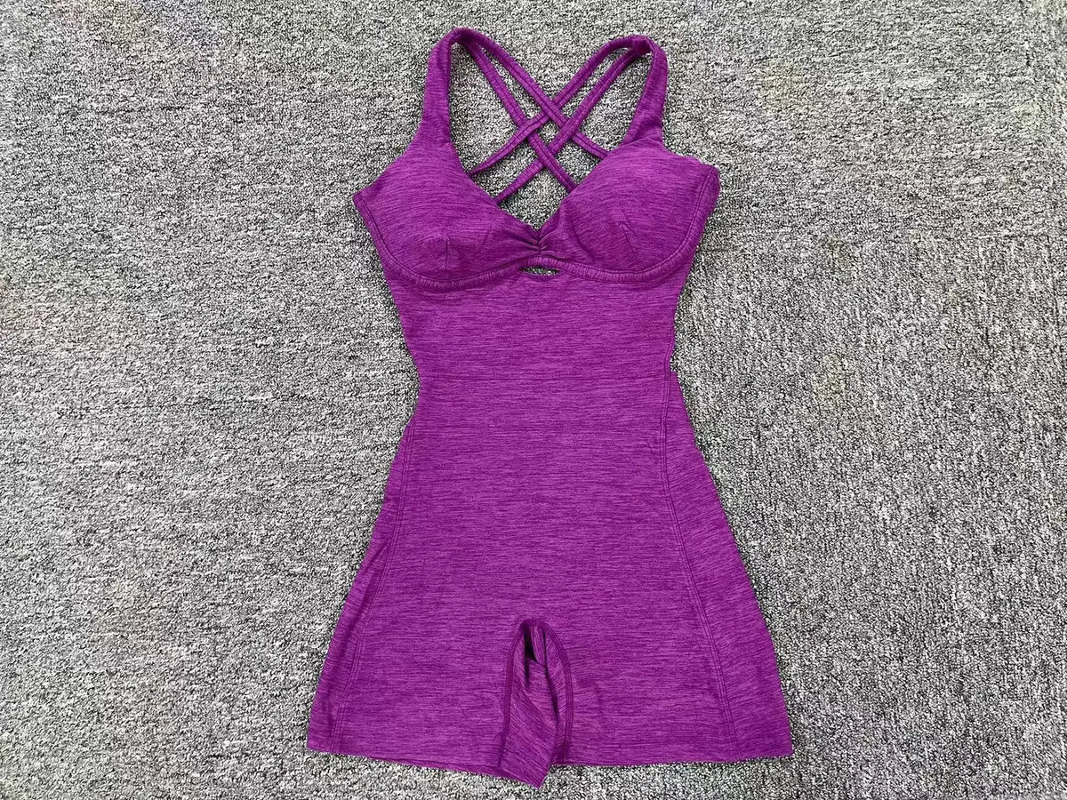Adjustable double straps Open backV shape back design Scrunch butt No front seam Flatlock InseamRemovable pads BODYSUIT