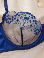 Valentine's Day Ladies Black Forest Wave Lace Sexy Underwear Set Romantic Floral Trim Bustier Nightgown for Women