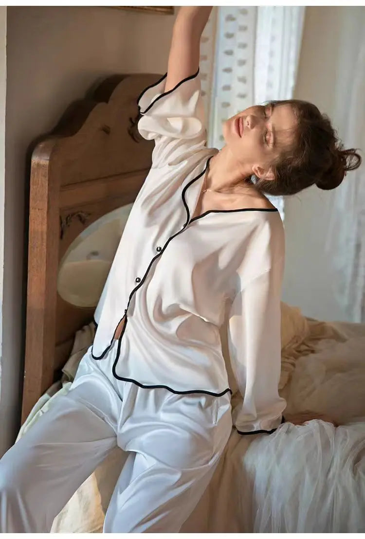 Spring and summer mulberry silk pajamas, simple and thin, can be worn as casual home clothes