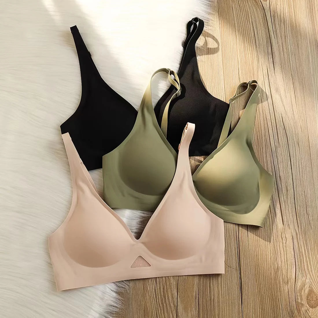4Pcs/Set Seamless Bras For Women Non-wire Bra Push Up Deep V Underwear Female Invisible Padded Brasiere Sexy Lingerie