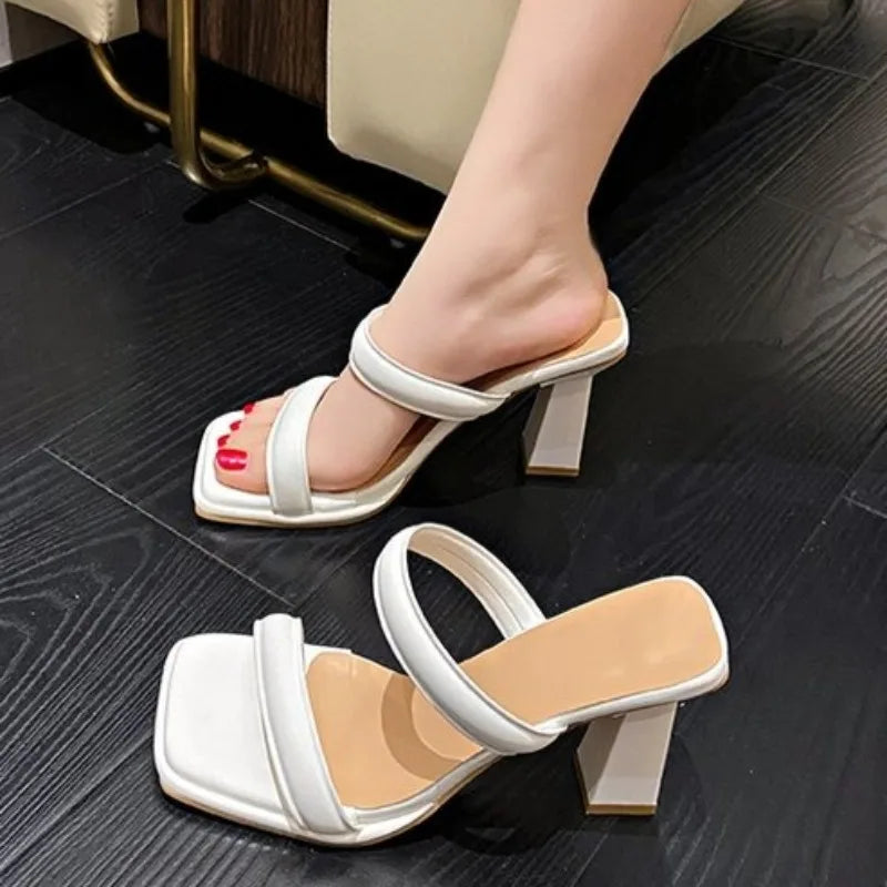 Fashionable One-piece Slippers , Square Heel High Heels, 2026 New Square Toe Style Cool Slippers