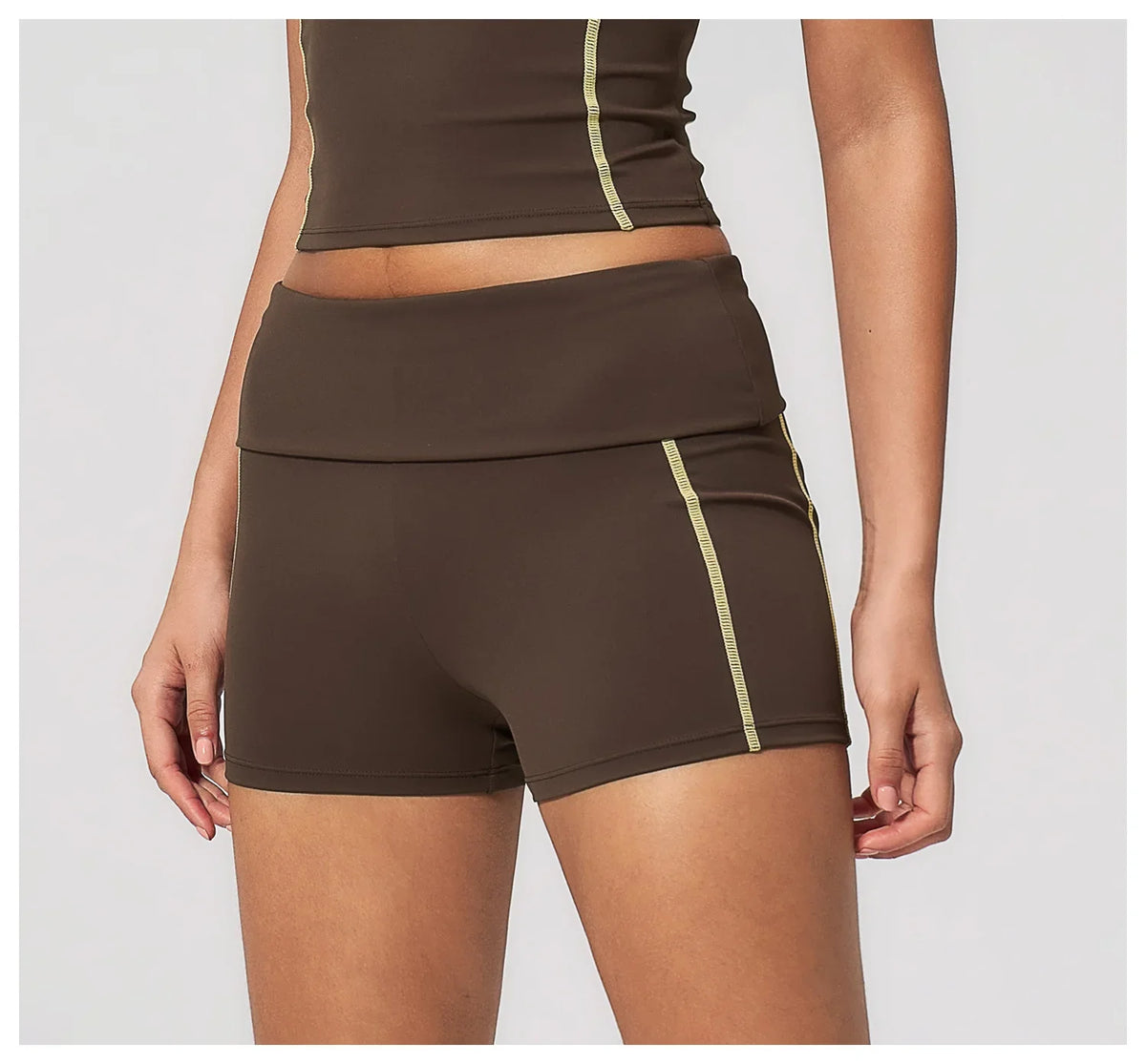 Quick Dry Contrast Color Yoga Shorts 2026 Tights Hip Lifting Workout Fitness Leggings High Waist Folded Running Athletic Shorts