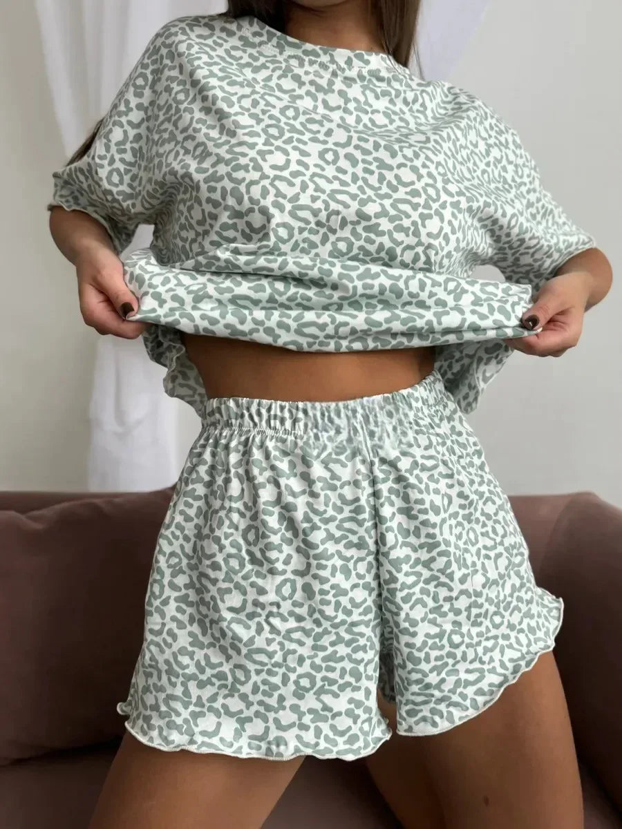 Summer Sleepwear Women Leopard Print Sexy Hottie Round Neck Short Sleeve Shorts Suit Pyjamas Set Homewear Loungewear