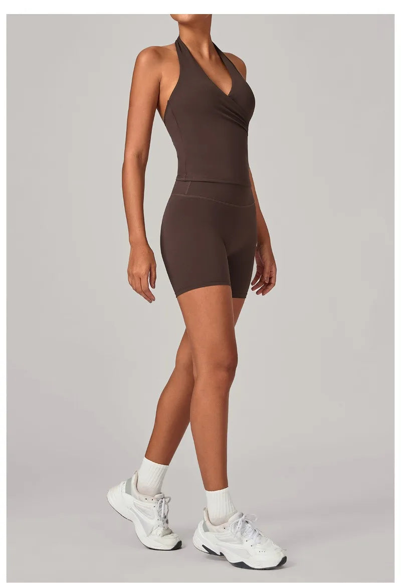 Women's Seamless Yoga Fitness Sets Sports Halter Neck Backless Vest Hip-lifting Slim Fit Shorts Suits Running Workout Gym Sets