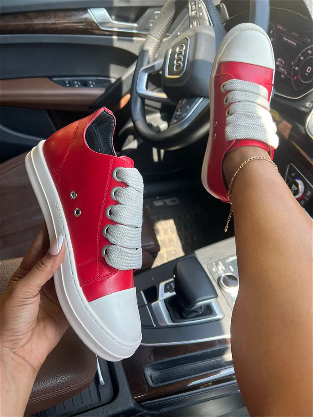 2025 Big Size 44 Women's Platform Skate Shoes Fashion Summer Black Pink Red Lace-up Men Sporty Vulcanize Casual Flat Shoes