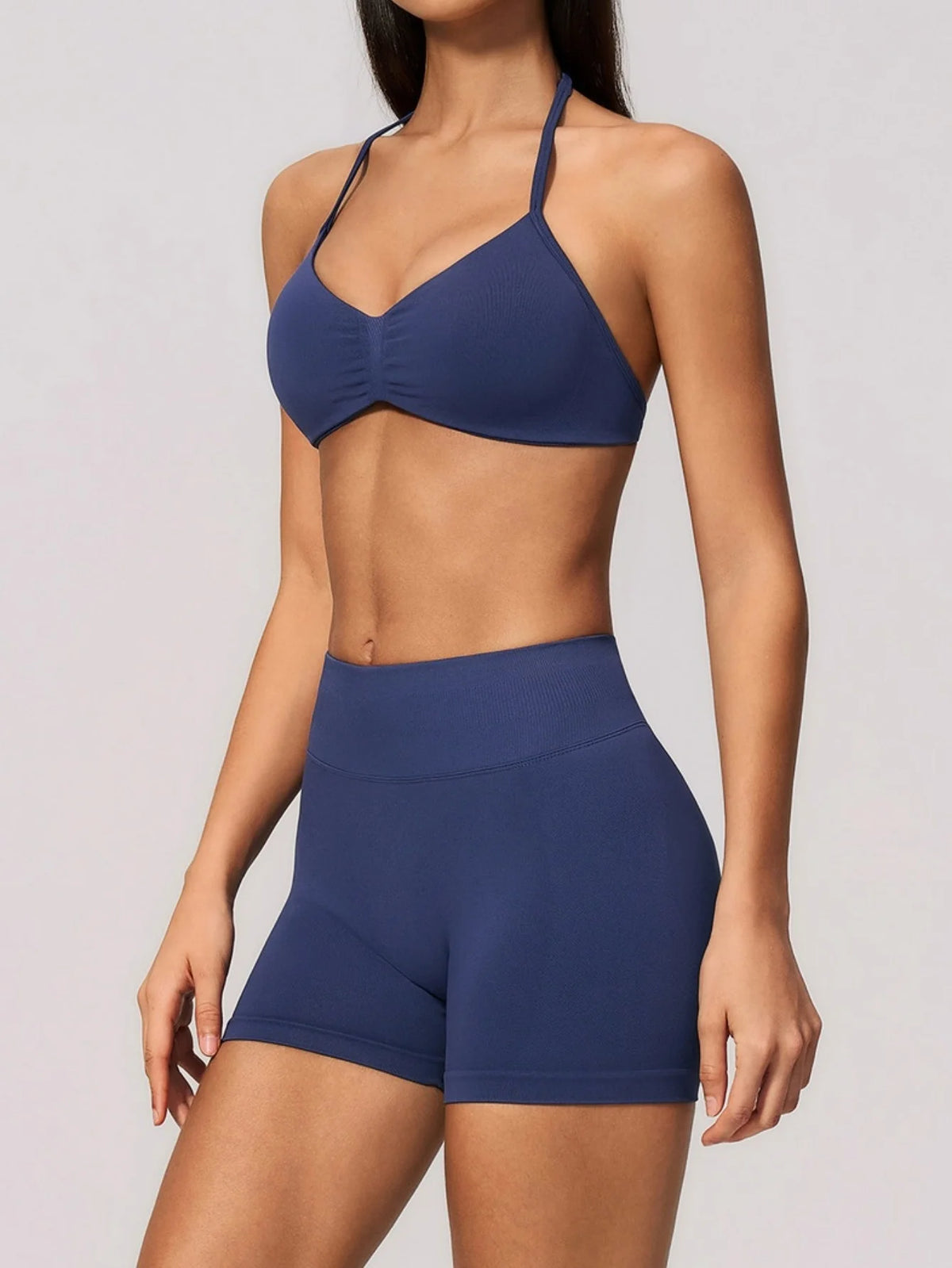 Seamless Yoga Suit Women Exposed Back Pleate Sports Bra High Waist Shorts Fitness Sets Outdoor Running Athletic Wear Tracksuit