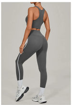 Women's Seamless Yoga Sets Sports Fitness Beauty Back Vest Hip-lifting Pants Slim-fit Suits Running Workout Gym Training Sets