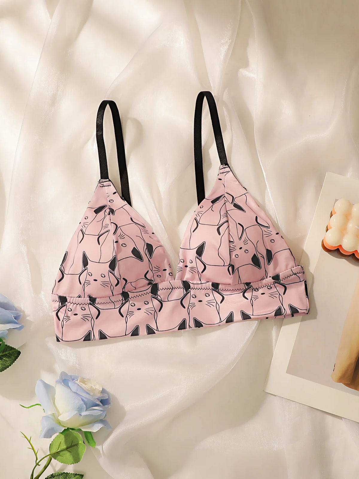 Kawaii Cat Print Triangle Bralette Women Wireless Thin Cup Bra Cute Pink Soft Breathable Daily Lingerie For Teen Girls MR2844