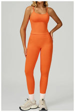 2 Pieces Women's Seamless Yoga Set Fitness Running Sports Set Slim Fit High Waist Beautiful Back Tracksuit