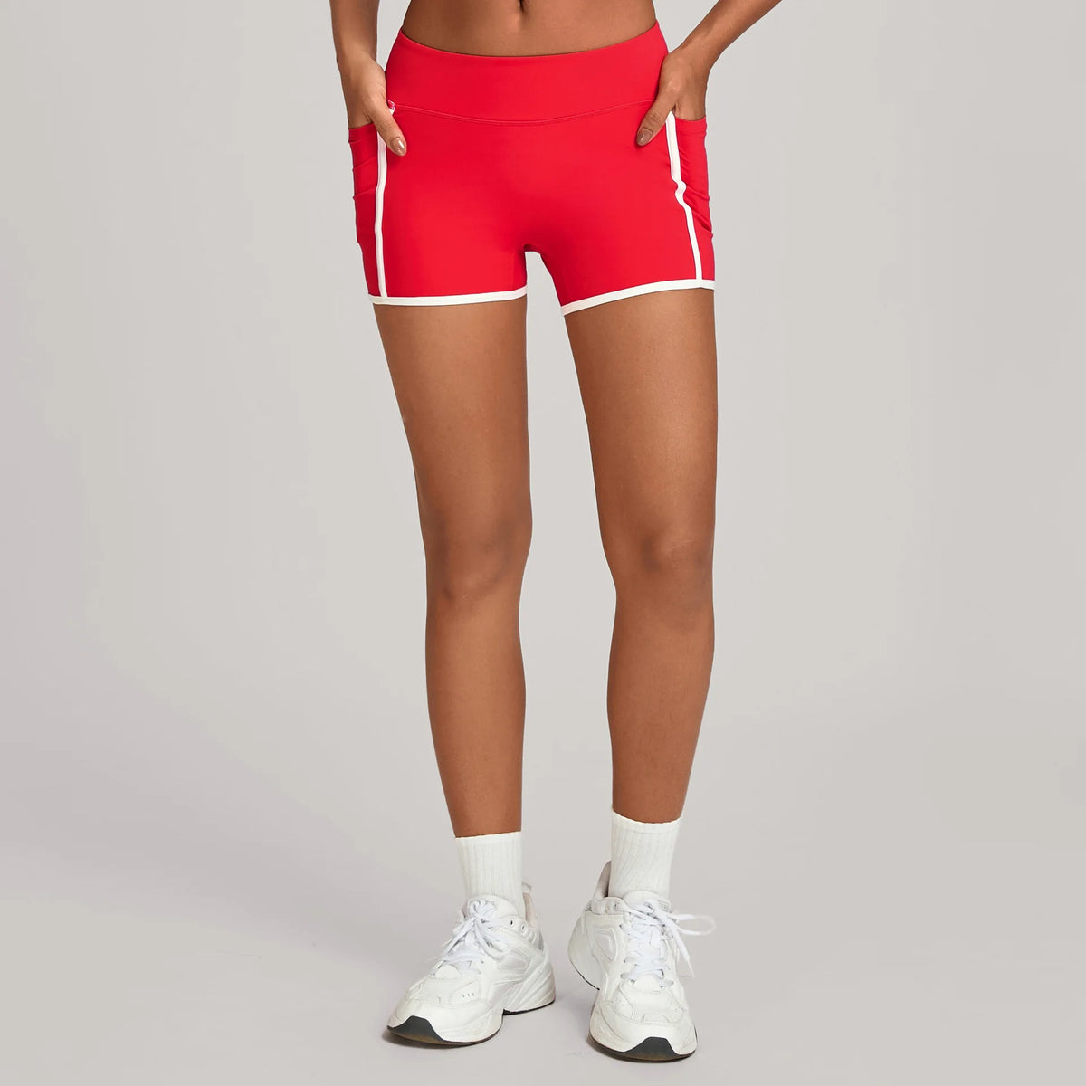 Women's High Waisted Yoga Shorts Slim Fit Hip Lifting Sports Pants Outdoor Running Fitness Gym Workout Shorts