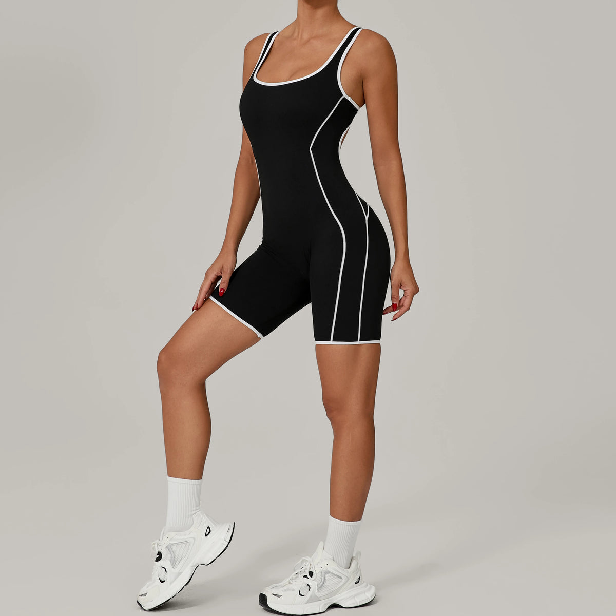 Summer New Gym Romper Padded Outdoor Sports Jumpsuit Hollow Open Back Yoga Suit Dance Sports Bodysuit Hip Lift Workout Yoga Sets