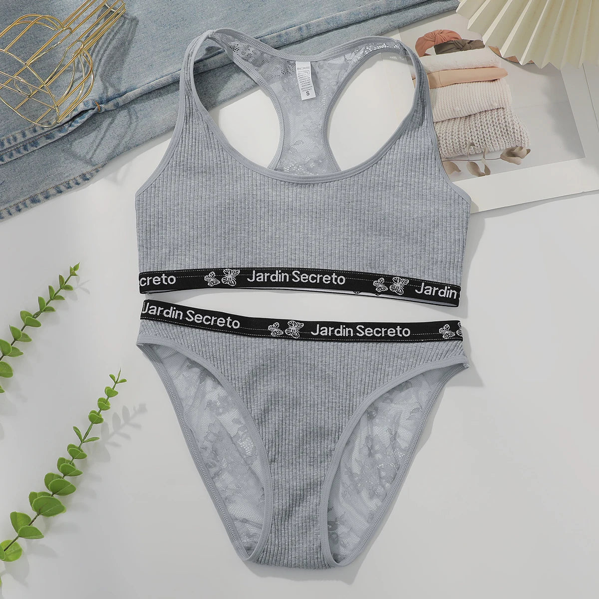 without chest cushion Grey lace elegant no steel ring sexy sports suit yoga women's casual underwear set C3472