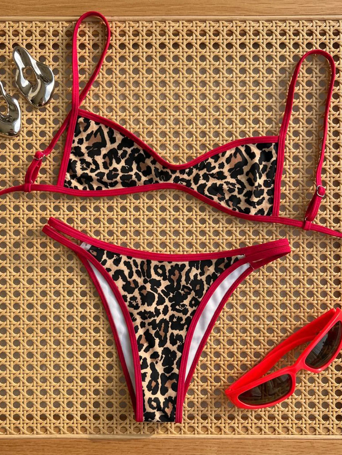 New Flowers Printed High Leg Cut Bikini Female Swimsuit Women Swimwear Two-Pieces Bikini Set Bather Bathing Suit Swim