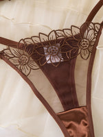 Lafis Sexy and Alluring Floral Embroidery Women's Underwear Set - Alluring Sexy Two-Piece Bra and Underwear Set ZA825126