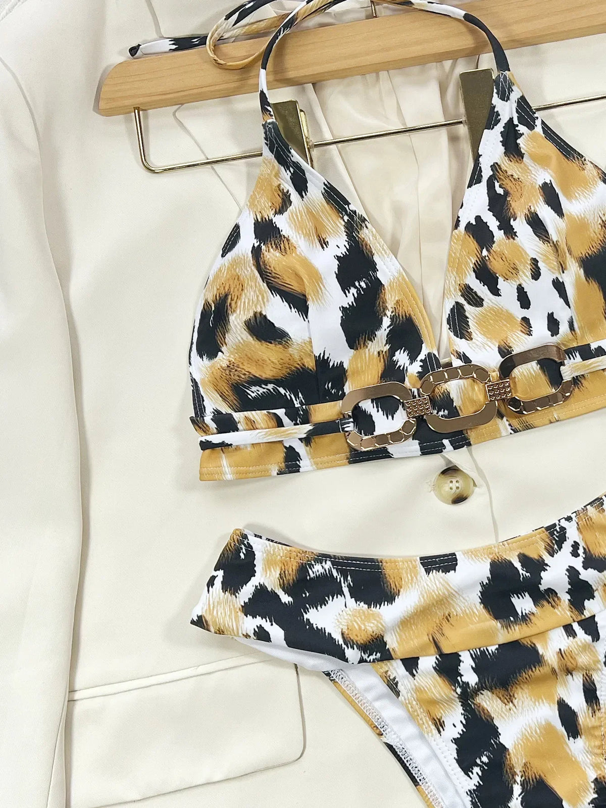 2026 Sexy Bikini Women Push Up Leopard Print High Waist Halter Swimwear Swimsuit Bikinis Set Bathing Suit Metal Chain Decor New