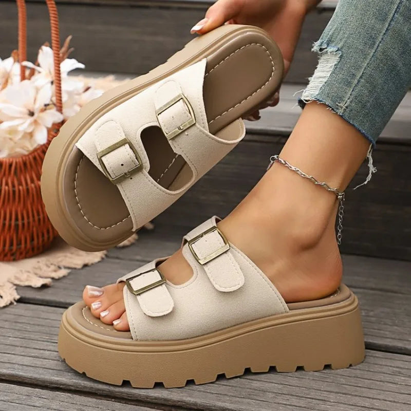 2026 New Soft-soled Fashionable Beach ShoesThick-soled Cool Slippers for Women's Summer Outdoor Wear