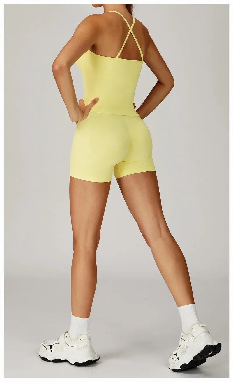 Women's Seamless Yoga Set Quick Drying Slim Fit High-end Feeling Exposed Feeling Set Outdoor Sports and Running Fitness Set